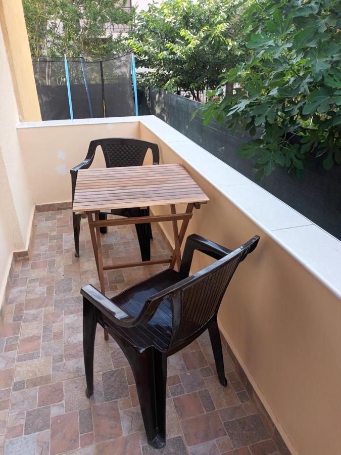 Vila Cosmin Hotel เอโฟริเอนอร์ด ภายนอก รูปภาพ